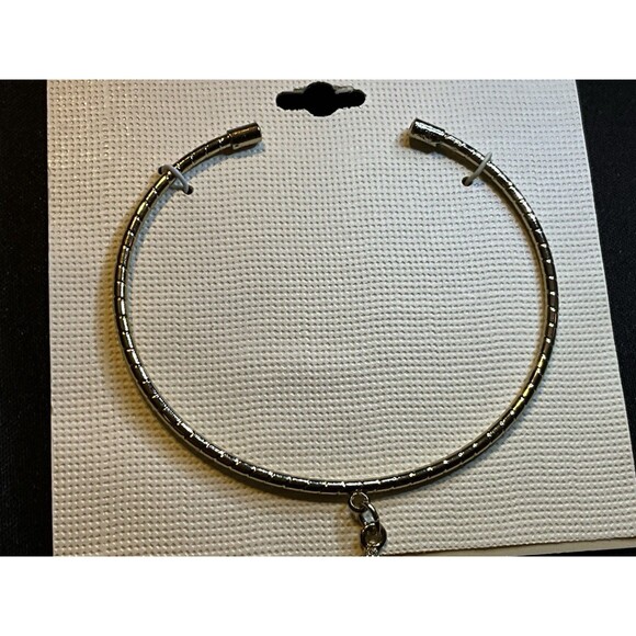 Lauren Conrad New Open Cuff Gold Tone With Rhinestone Dangle Bracelet - Picture 4 of 4